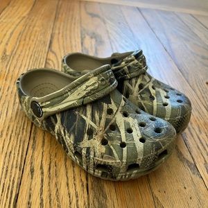 Camo toddler crocs